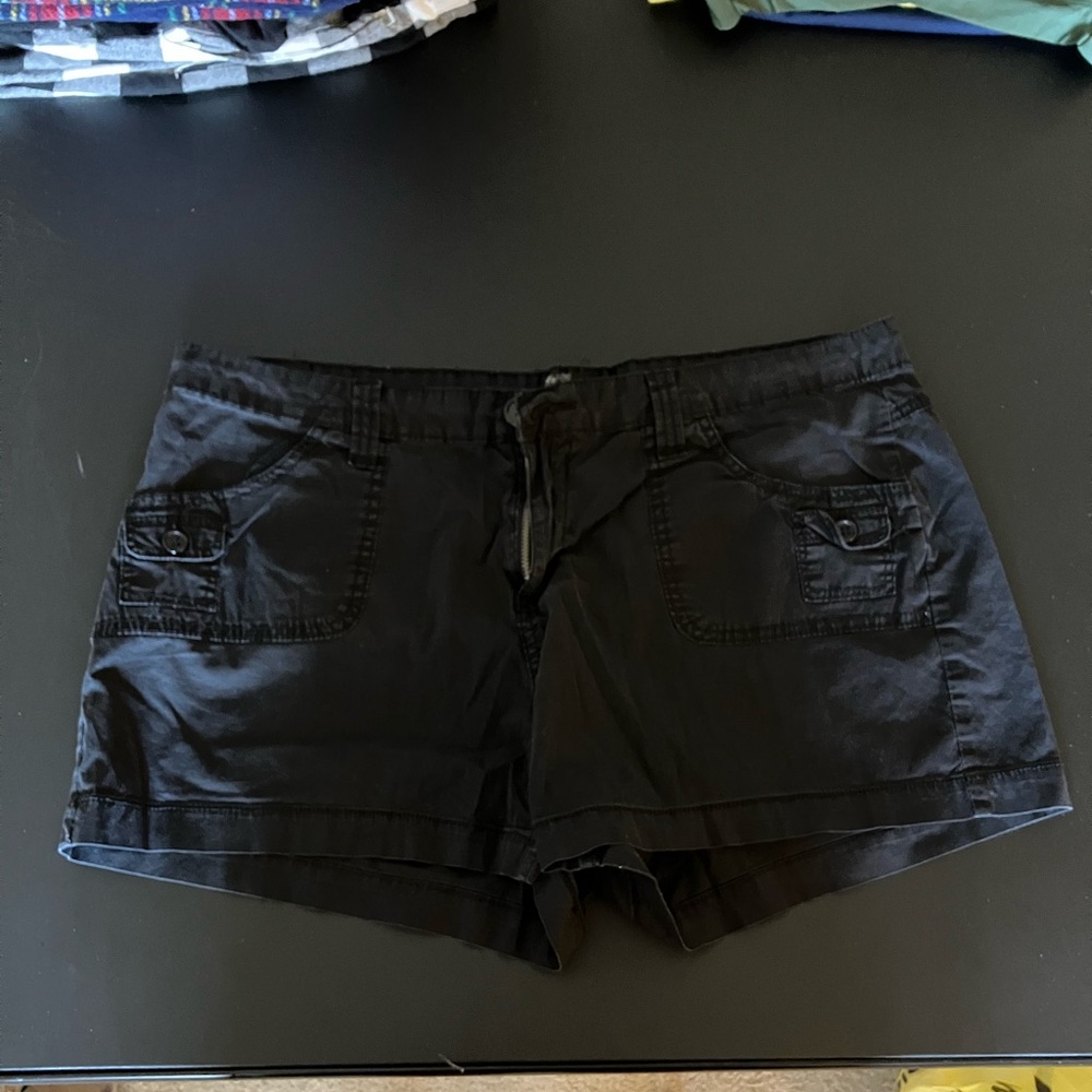 Dots Women's Black Cargo Shorts